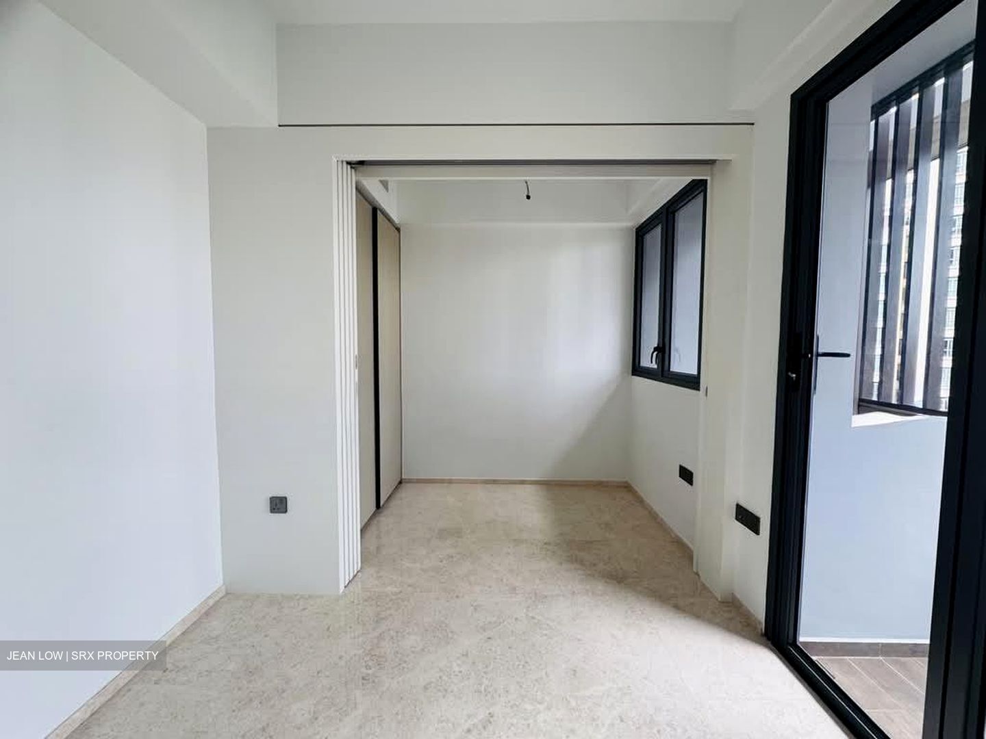 Hill House (D9), Apartment #581638051